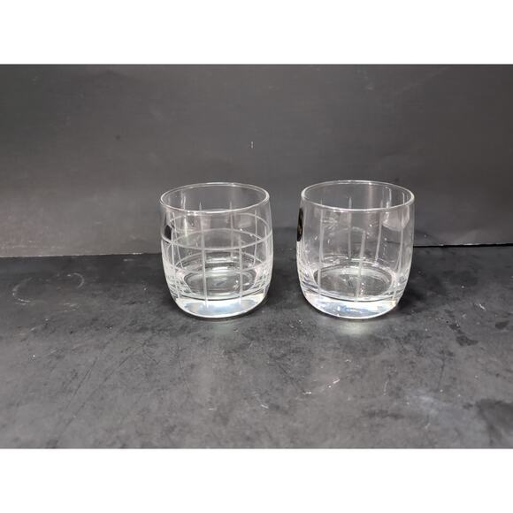Fifth Avenue Crystal Old Fashioned Glasses, Set of 2, Clear Engrave Grid Tumbler - Picture 2 of 7